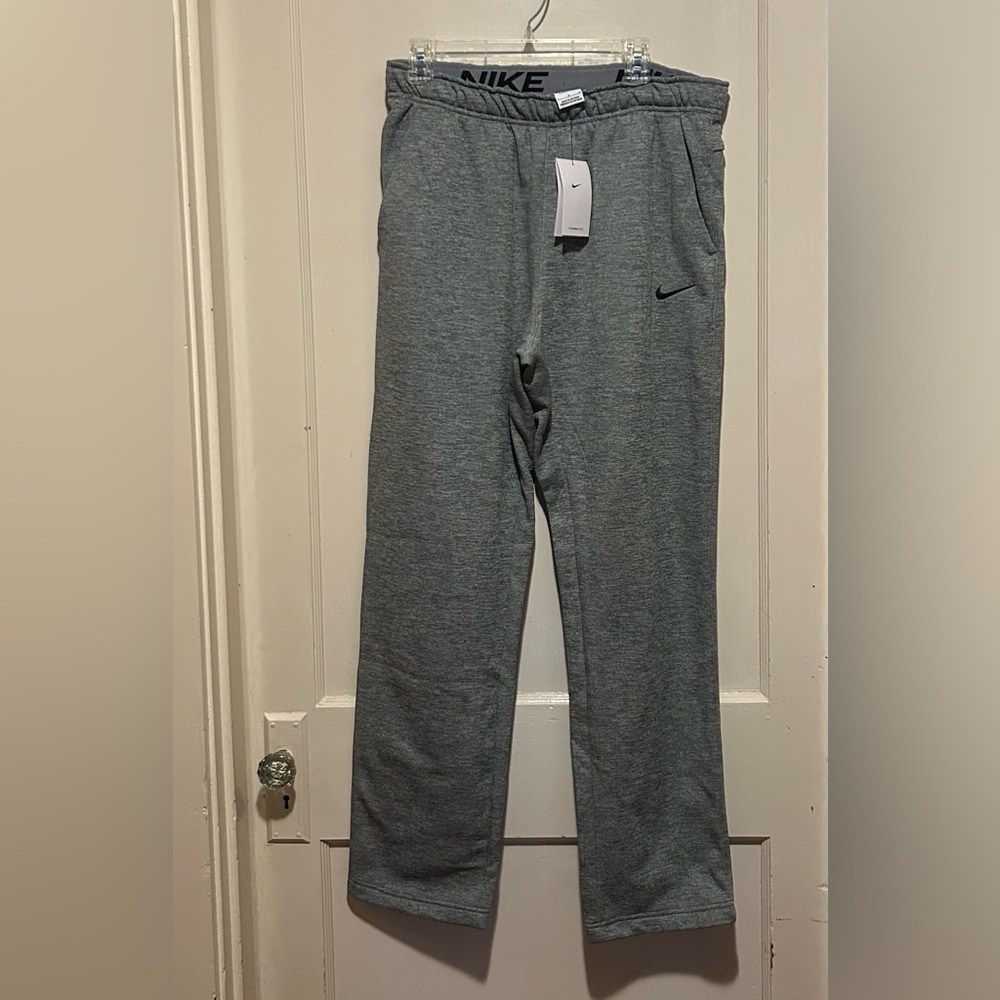 Nike therma fit pants